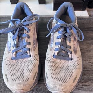 Brooks Glycerin GTS size 7